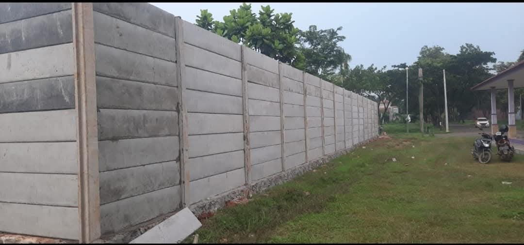 Pagar Panel Beton precast untuk pembatas lahan